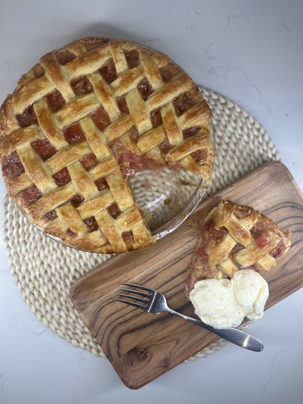 Strawberry Rhubarb Pie